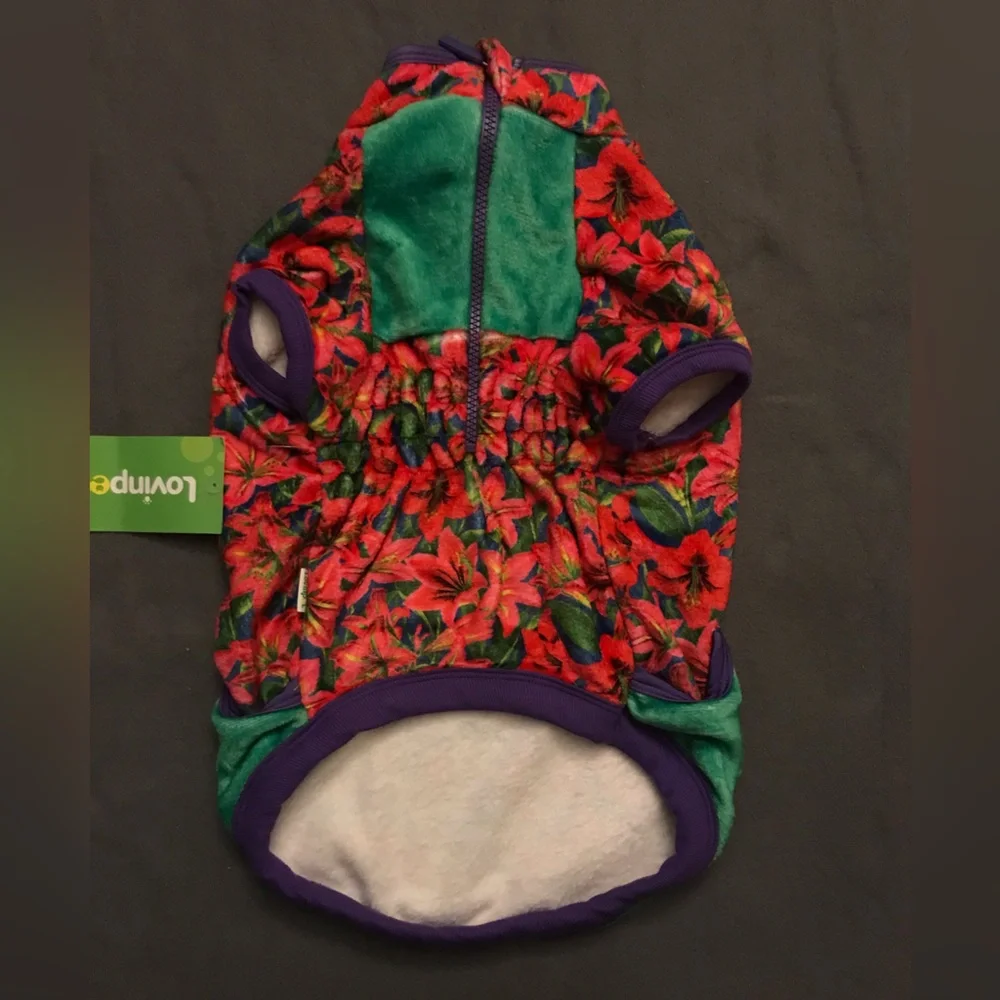 NWT LovinPet Fleece Dog Pullover
